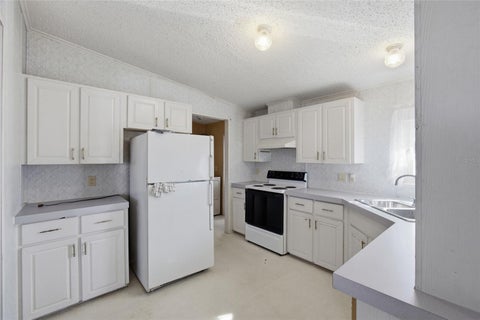 34900 Happiness Way, Zephyrhills, FL 33541