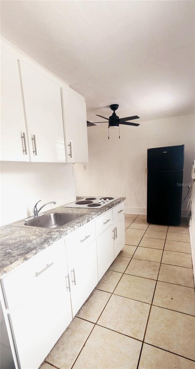 EAST COLLEGE ADD - Residential Lease