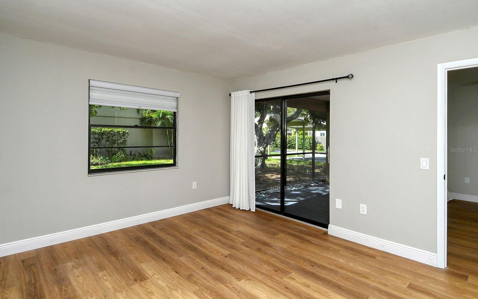 SUMMERSIDE - Residential Lease