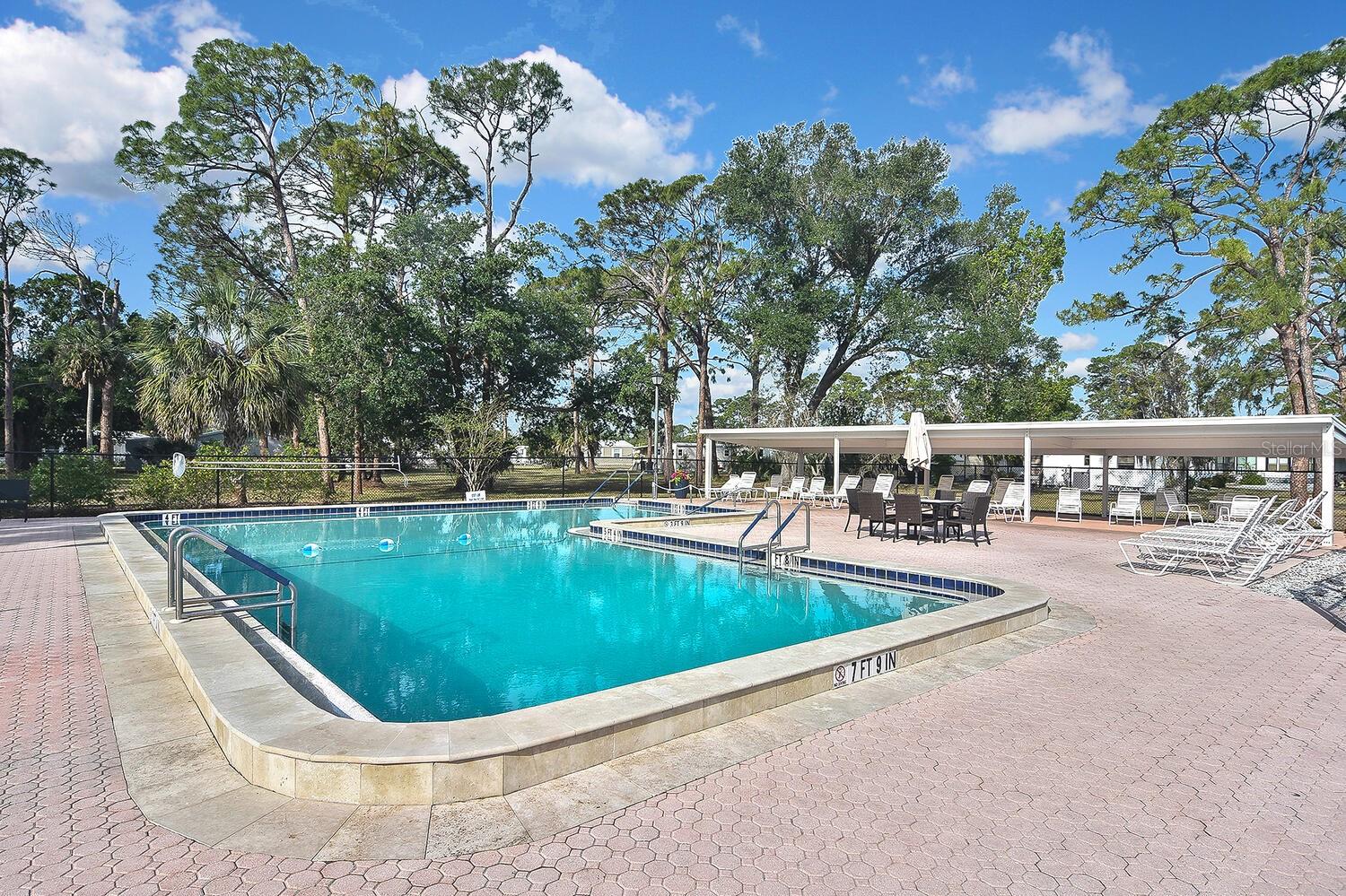 HOLIDAY PARK - Residential
