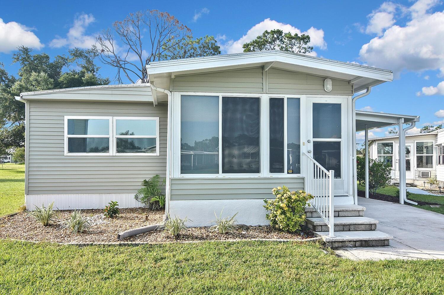 HOLIDAY PARK - Residential