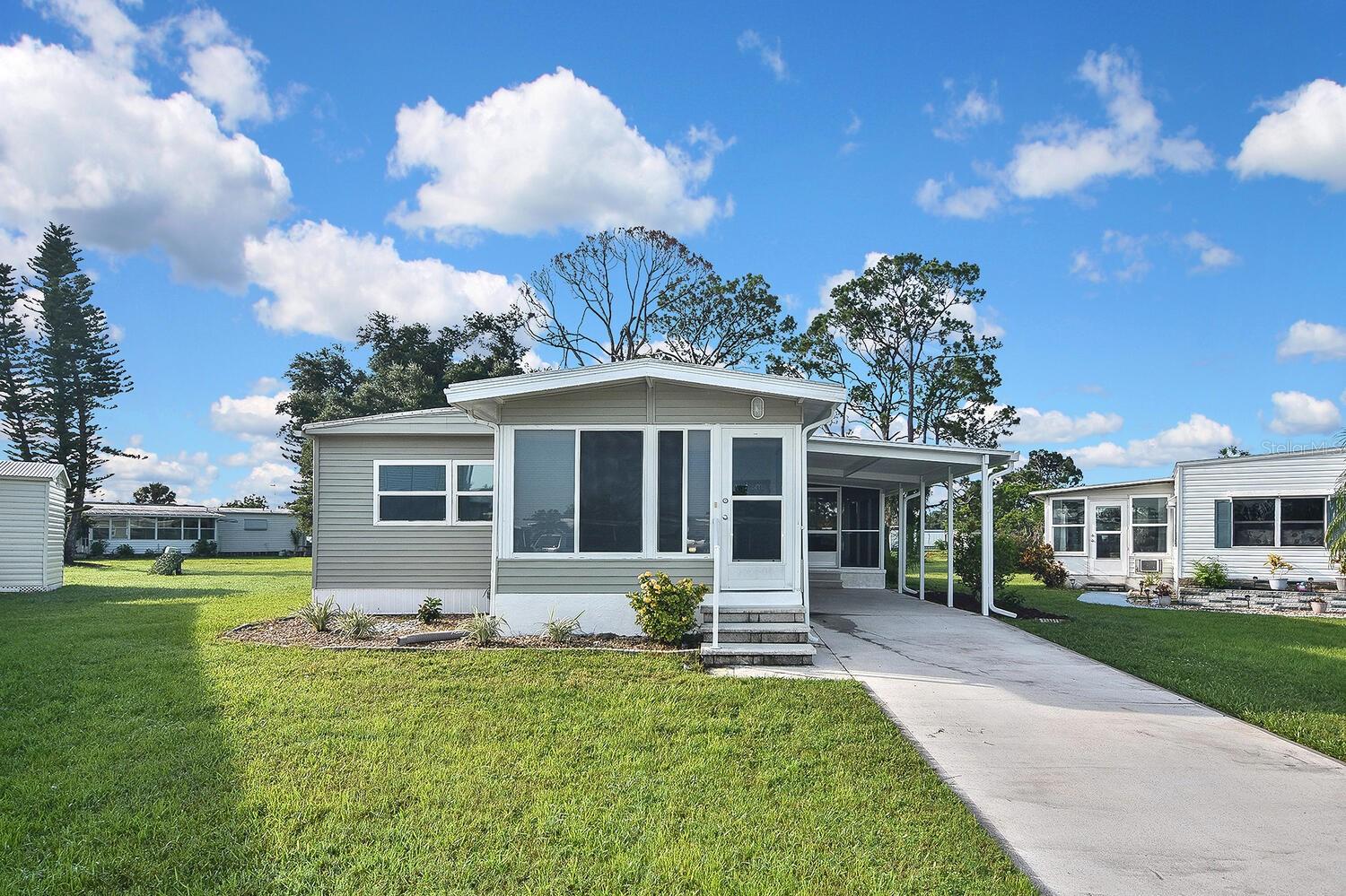 HOLIDAY PARK - Residential