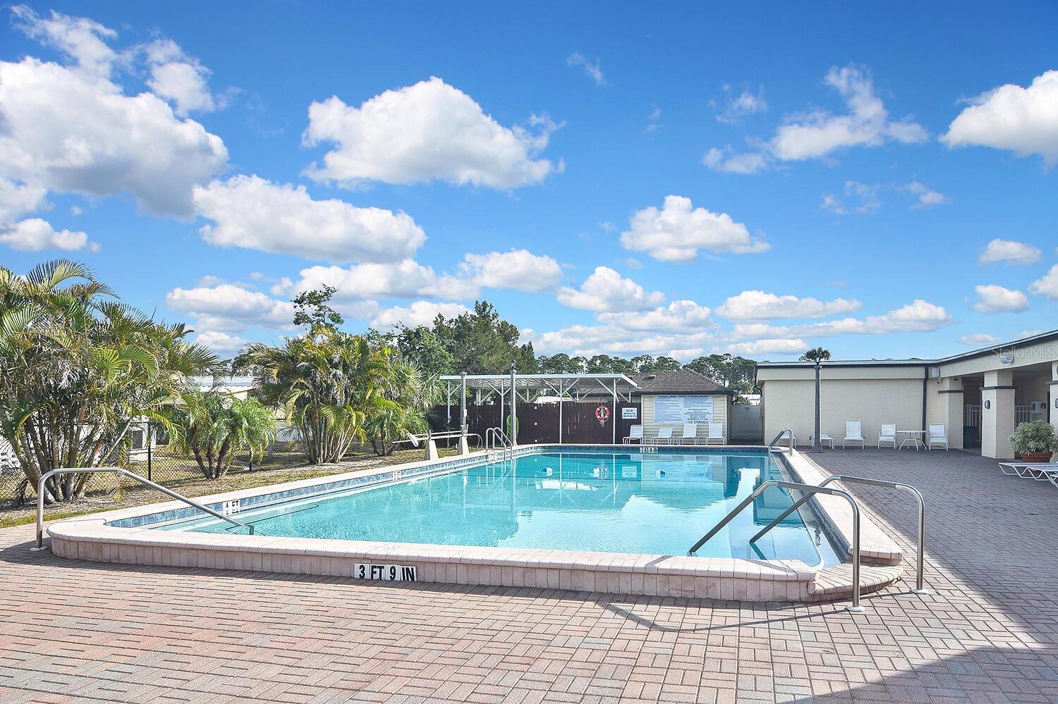 HOLIDAY PARK - Residential