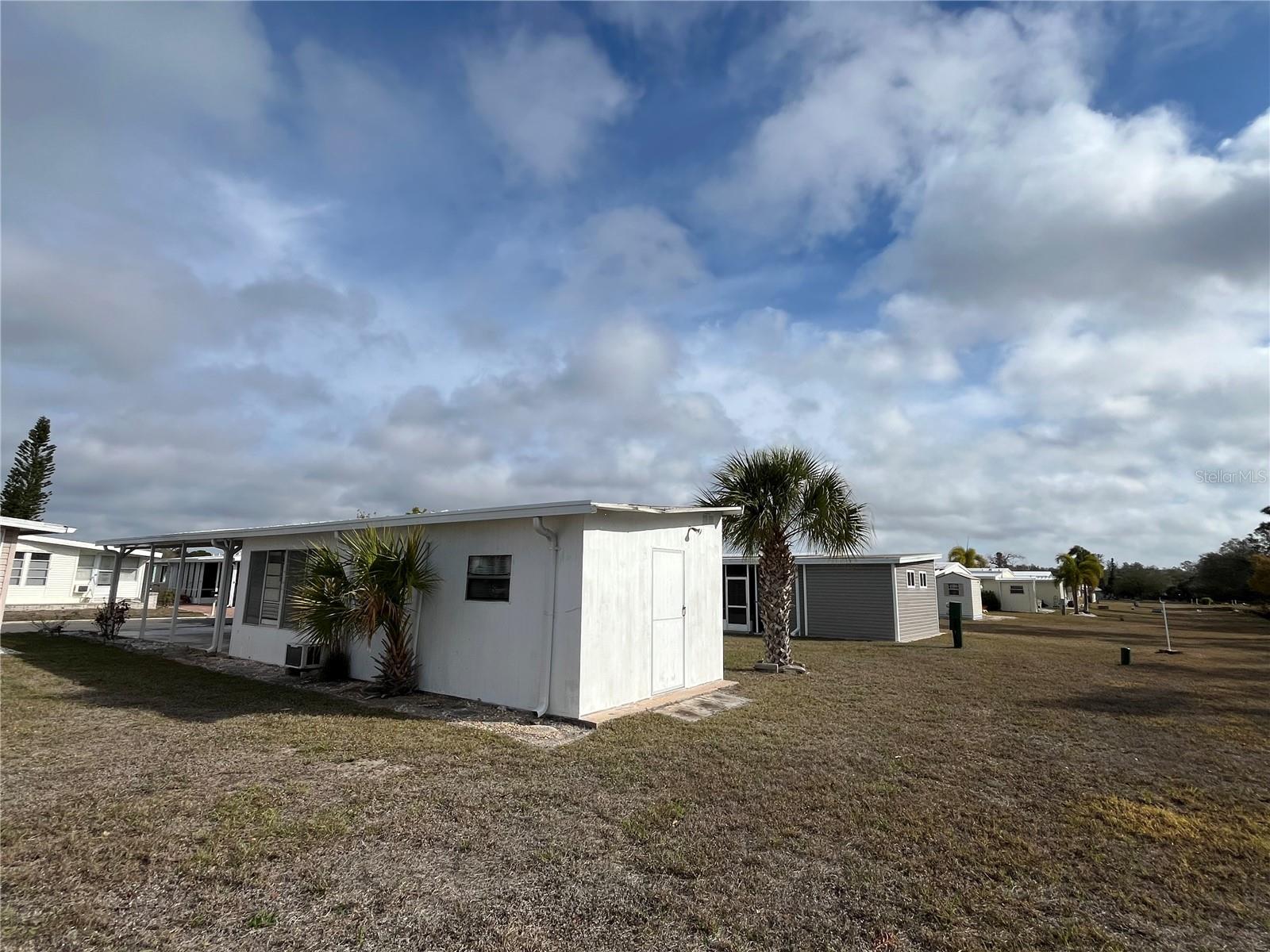 VENICE ISLE - Residential