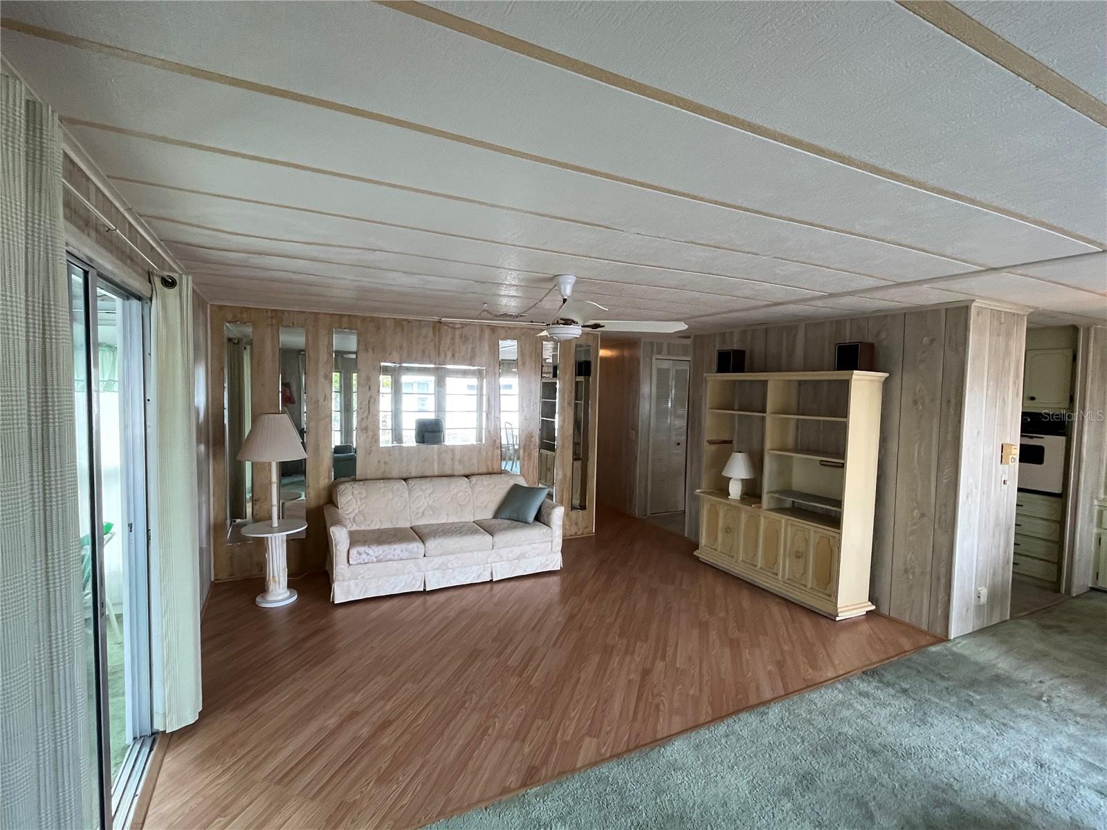 VENICE ISLE - Residential