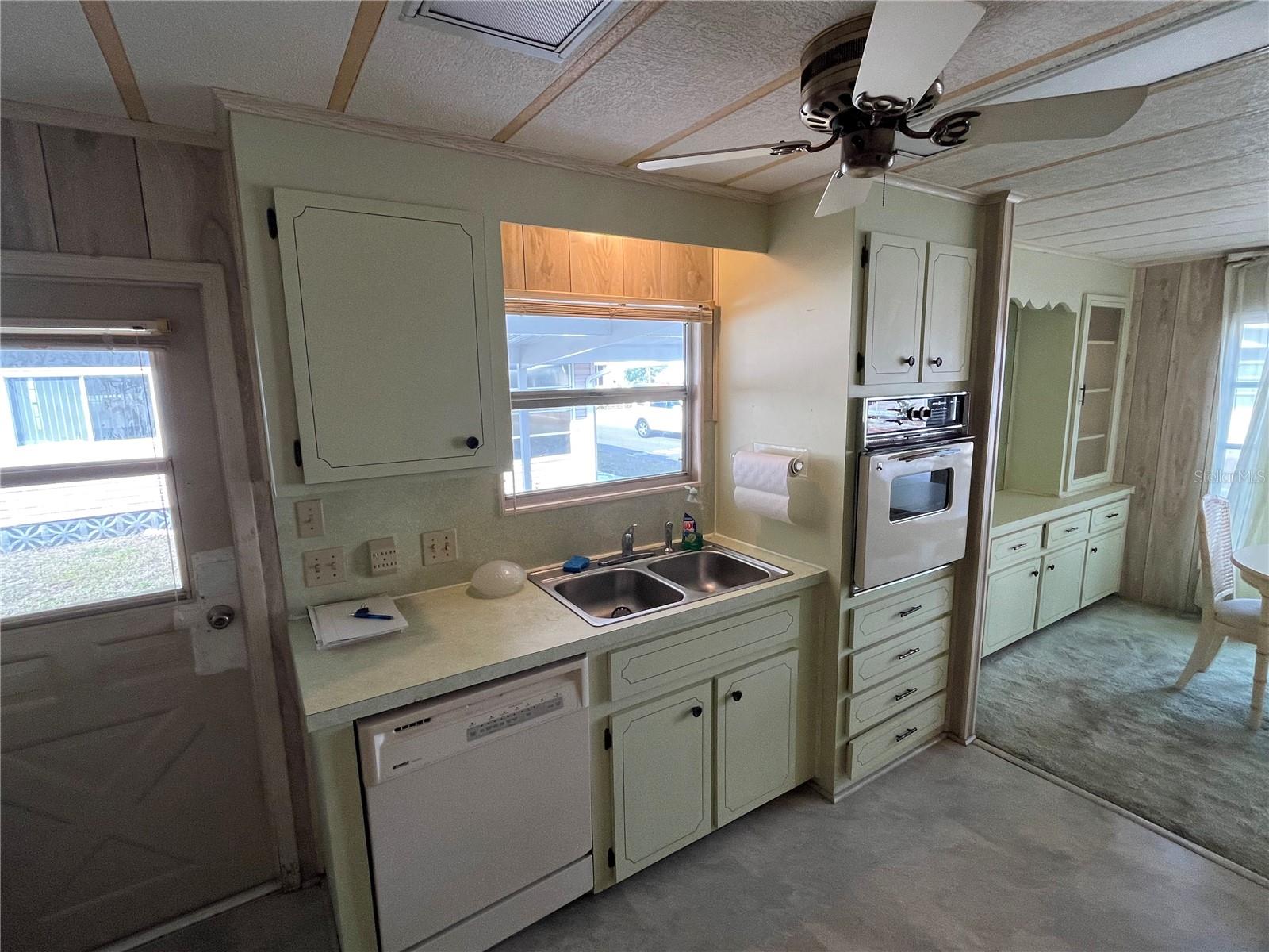 VENICE ISLE - Residential