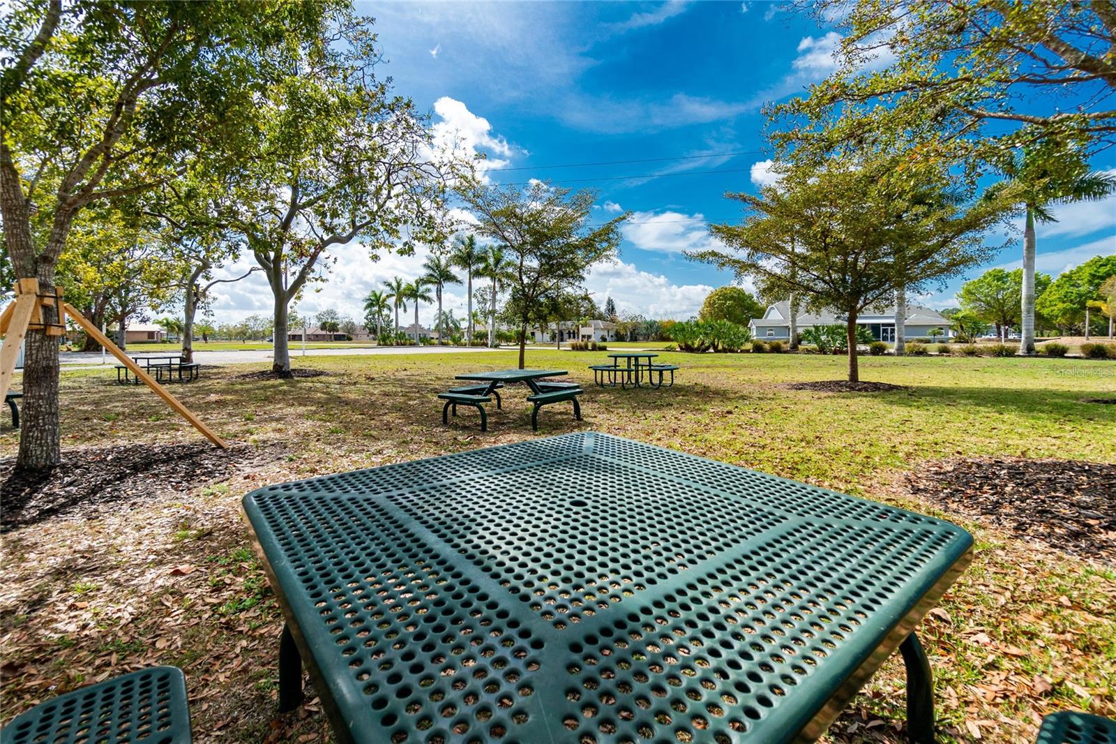 PUNTA GORDA ISLES SEC 16 - Residential