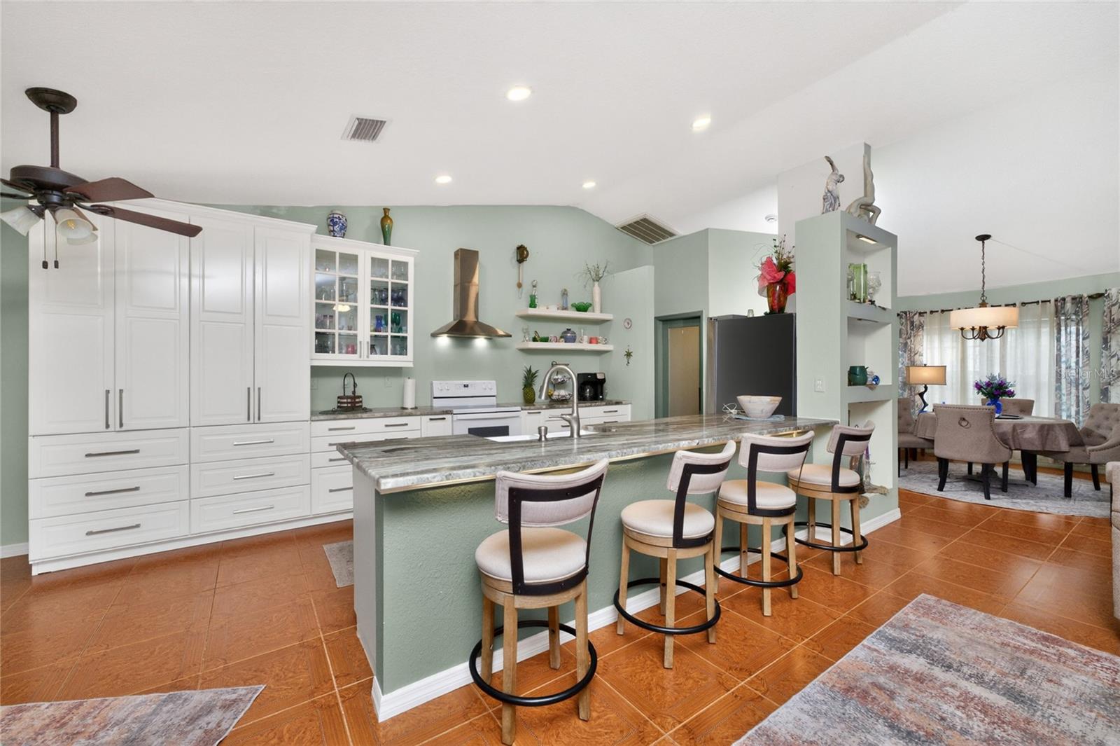 PUNTA GORDA ISLES SEC 16 - Residential