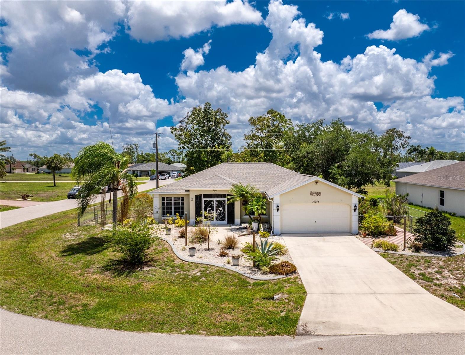 PUNTA GORDA ISLES SEC 16 - Residential