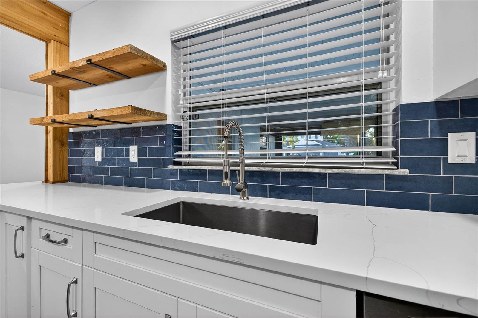 OAKFORD - Residential