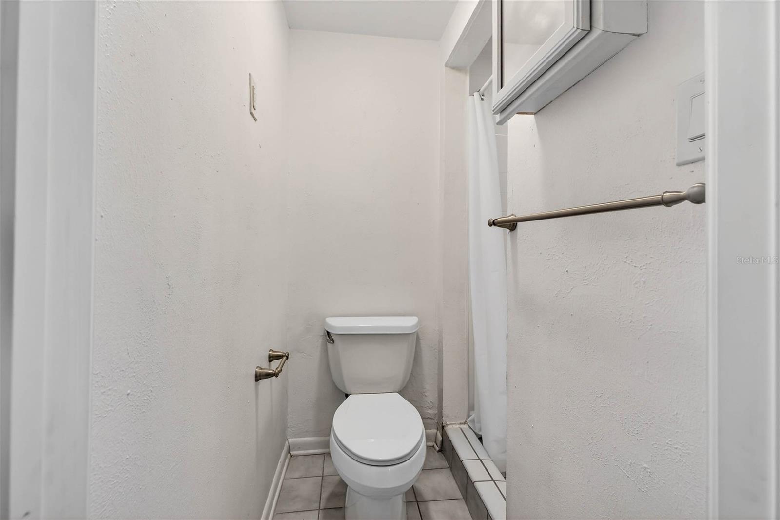 OAKFORD - Residential