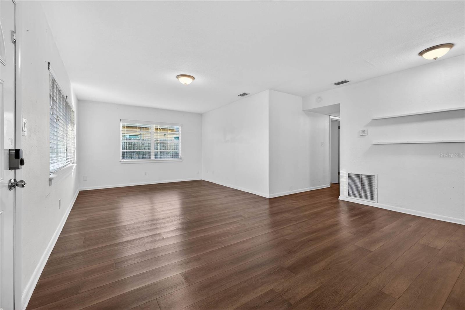 OAKFORD - Residential