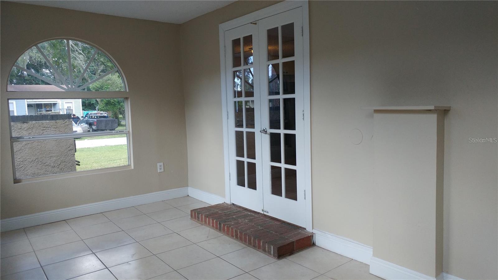 TAMPA OVERLOOK - Residential