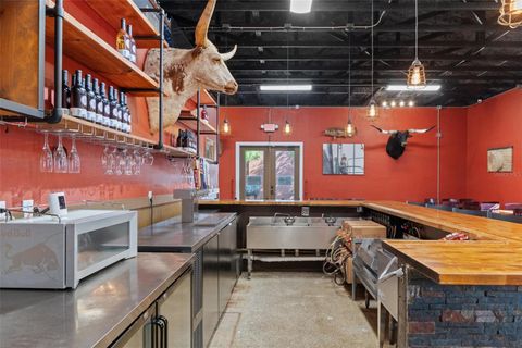 Tiny photo for 508 N Citrus Avenue, Crystal River, FL 34428 (MLS # OM688885)