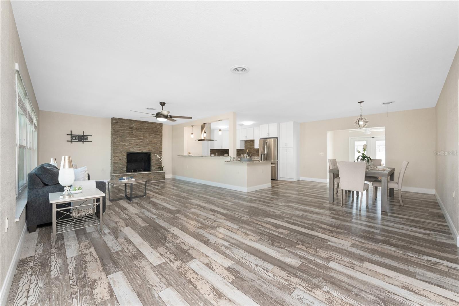 1313 BUEREAU ROAD
