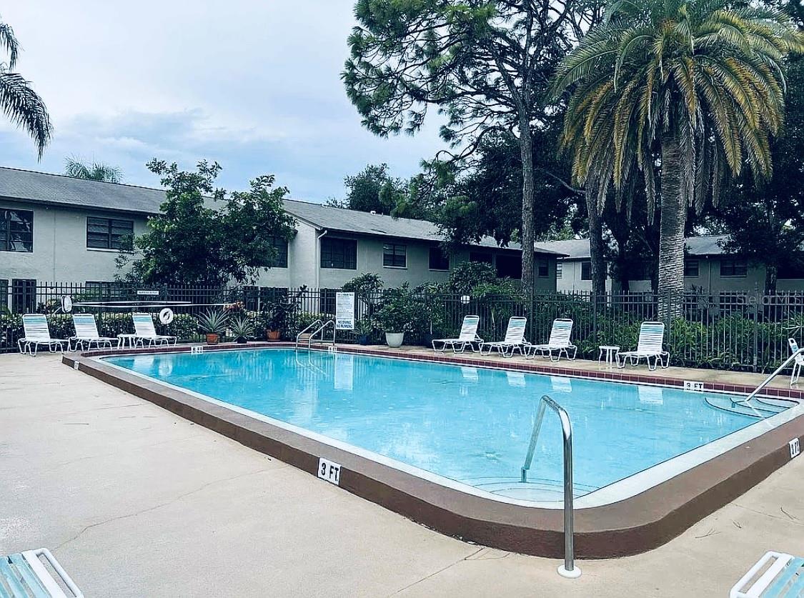 3032 EASTLAND BOULEVARD B202