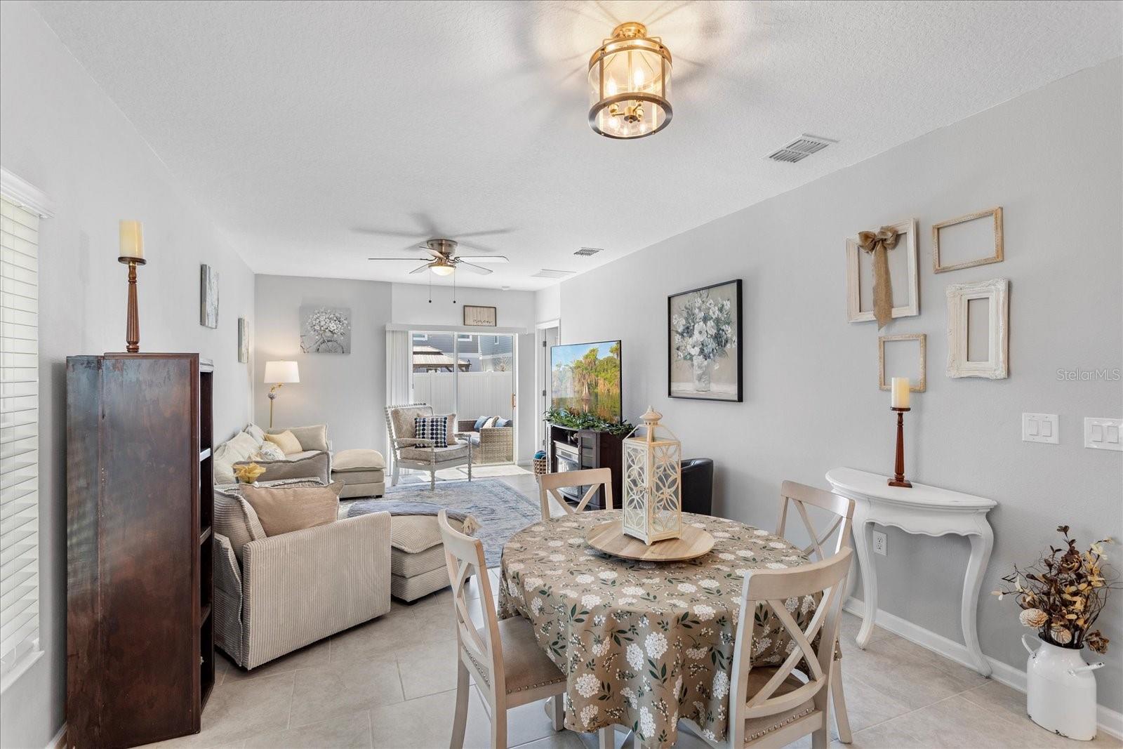 TRINITY LAKES PH I - Residential