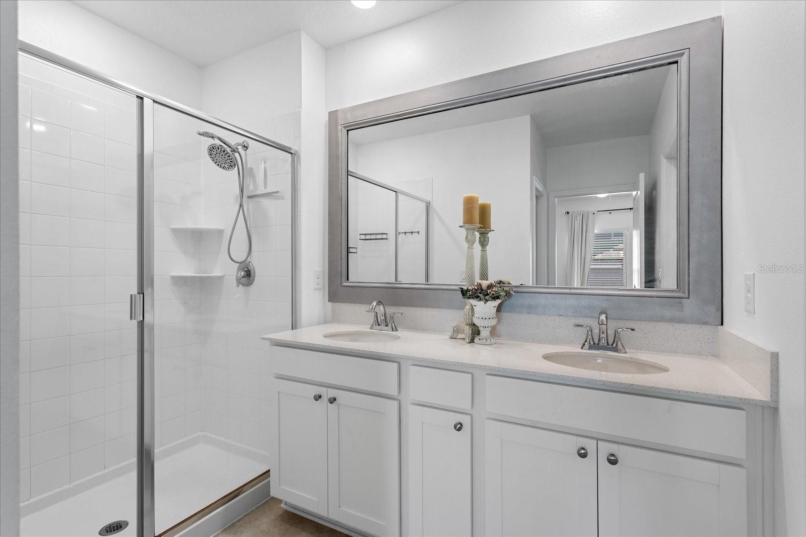 TRINITY LAKES PH I - Residential