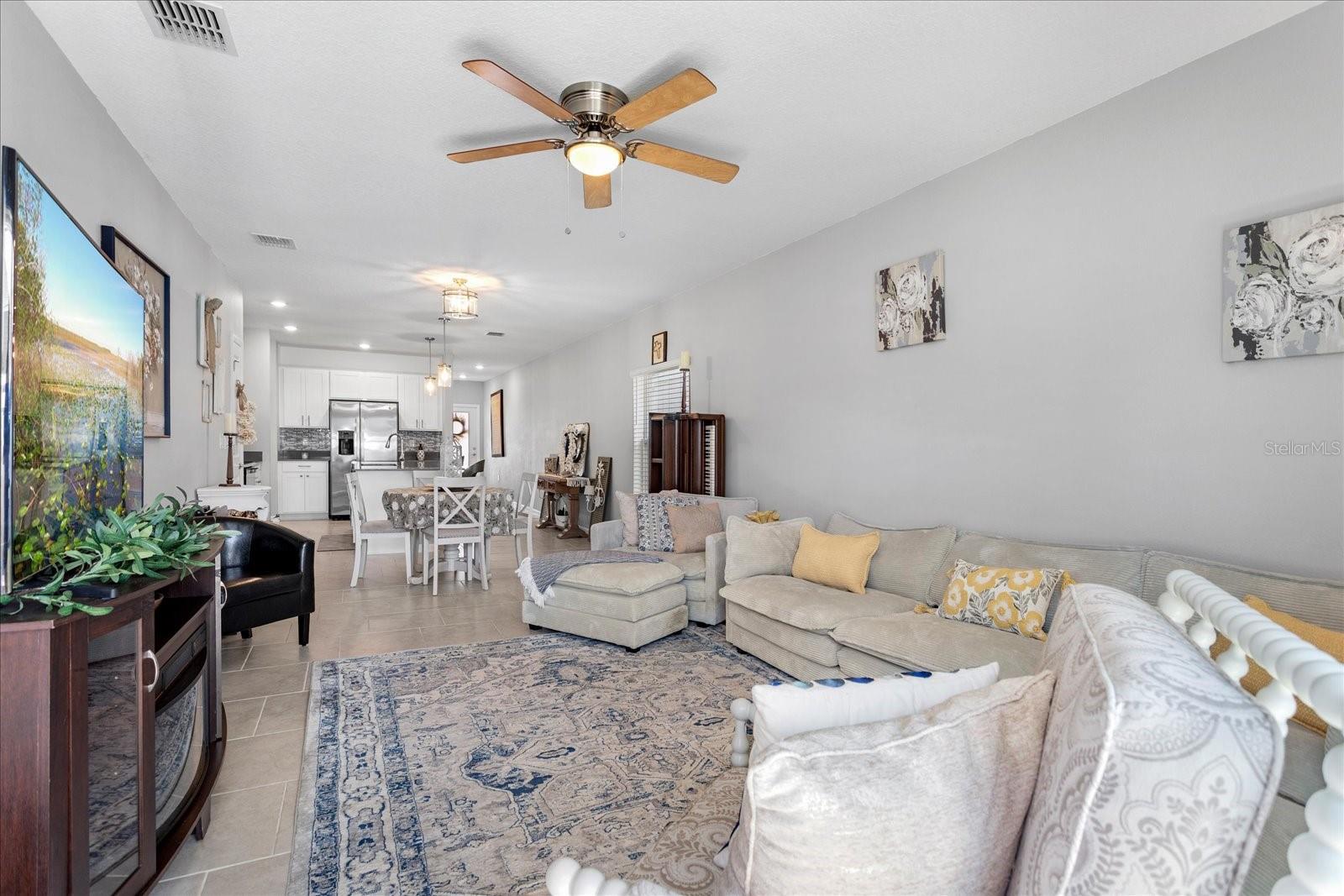 TRINITY LAKES PH I - Residential