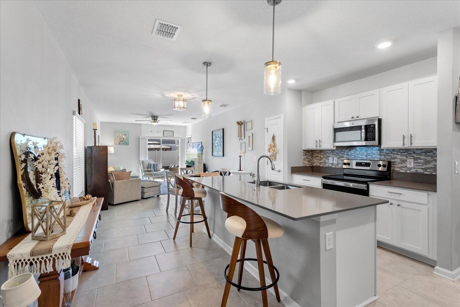 TRINITY LAKES PH I - Residential