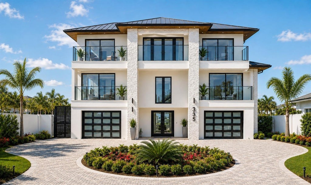 Photo of 335 N Washington Drive, Sarasota, FL 34236 (MLS # TB8540959)