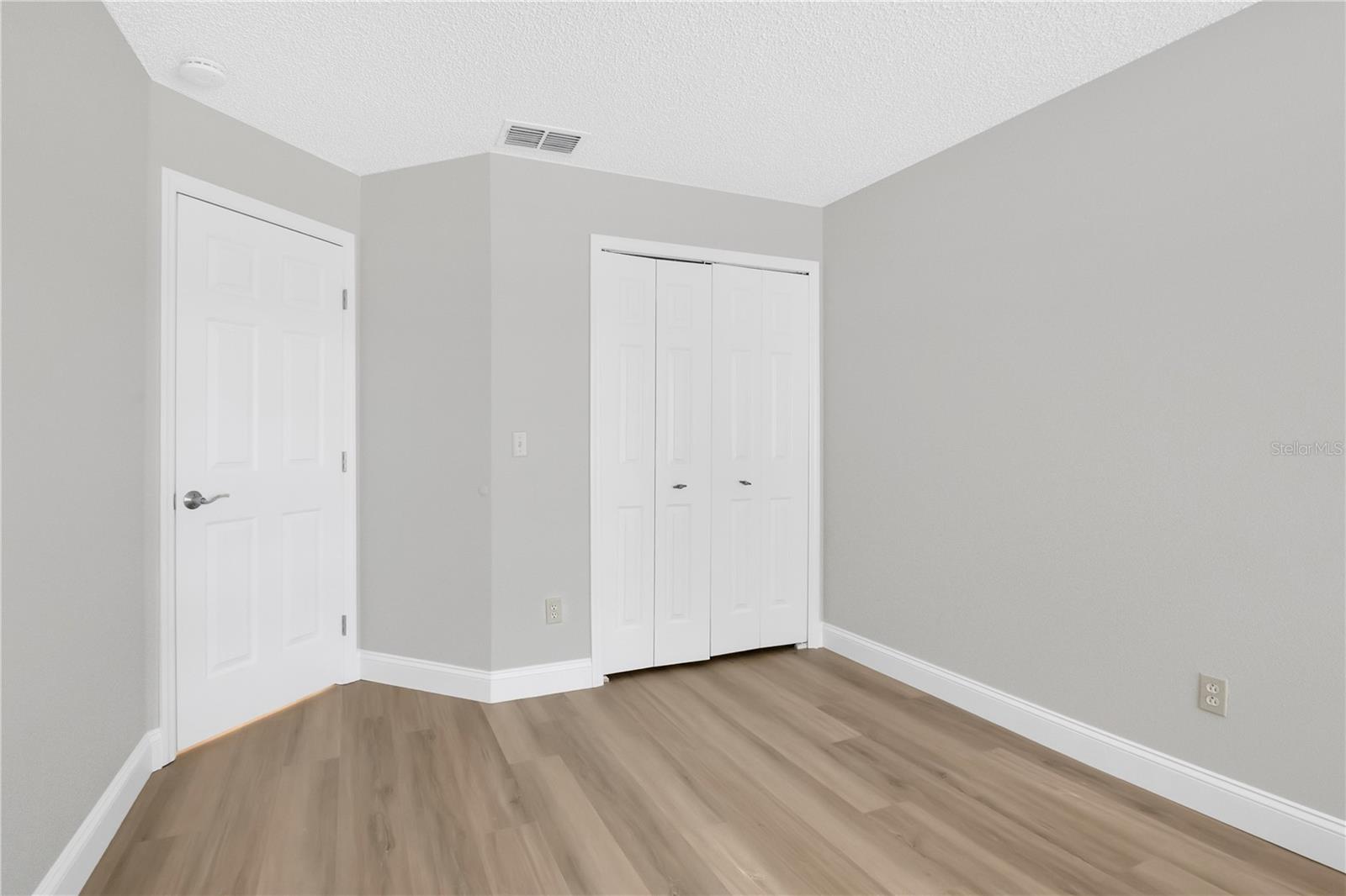 KINGS RIDGE - Residential