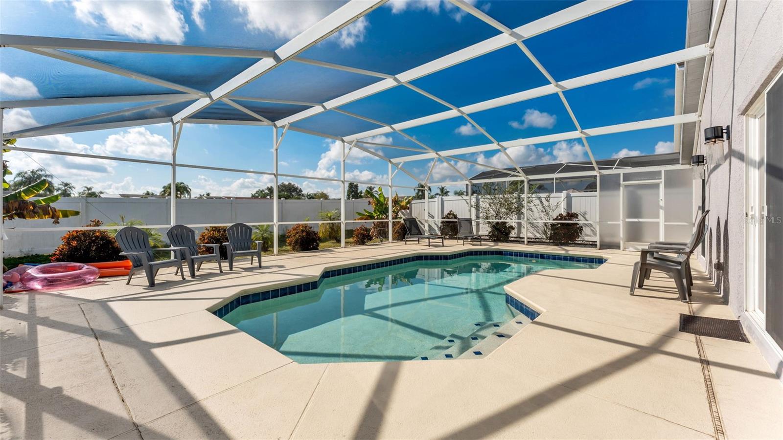 HAMPTON ESTATES - Residential