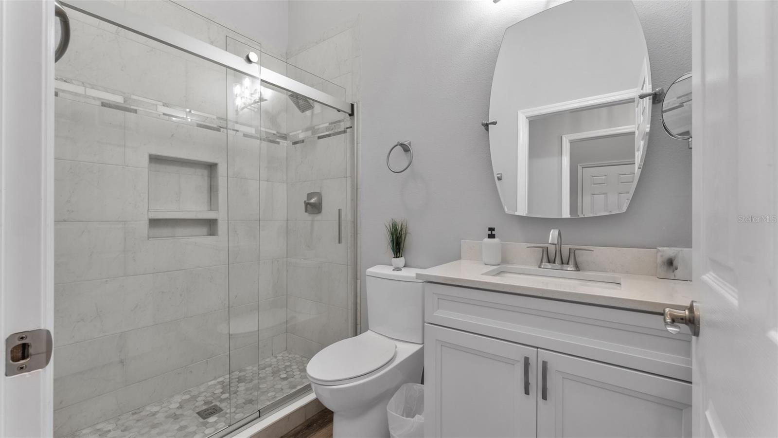 HAMPTON ESTATES - Residential