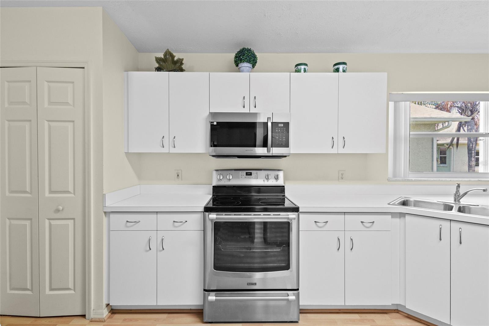 SPANISH LAKES FAIRWAYS - Residential