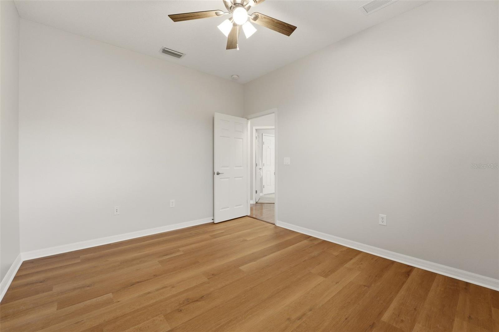 COUNTRY CREEK PH III - Residential