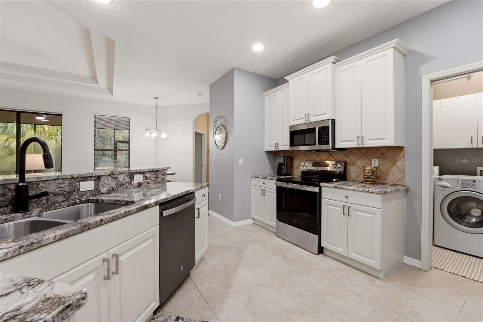 COUNTRY CREEK PH III - Residential