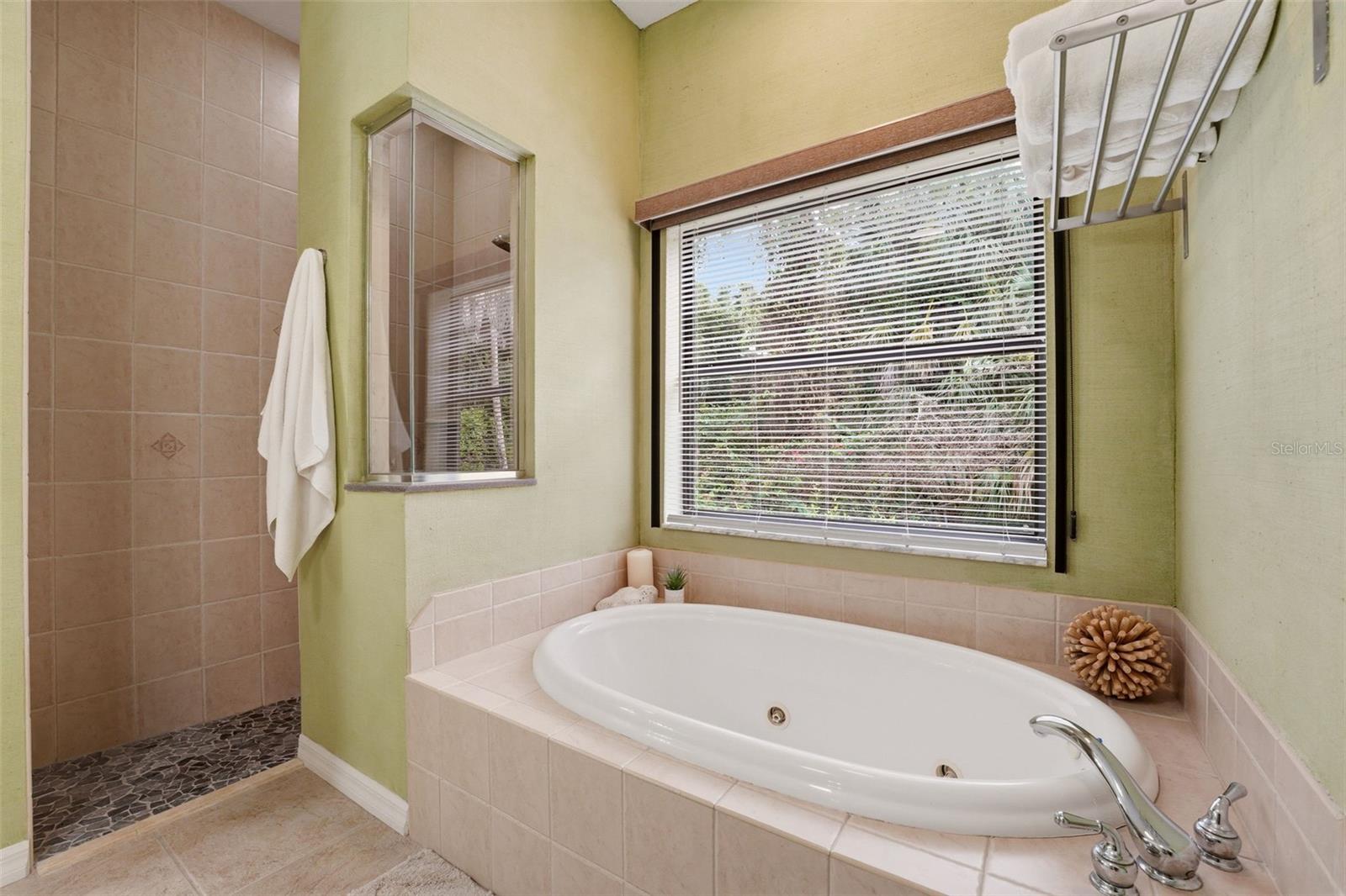 COUNTRY CREEK PH III - Residential