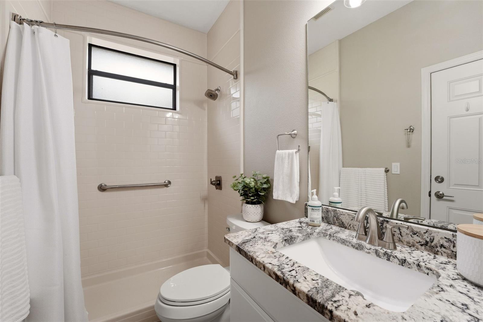 COUNTRY CREEK PH III - Residential
