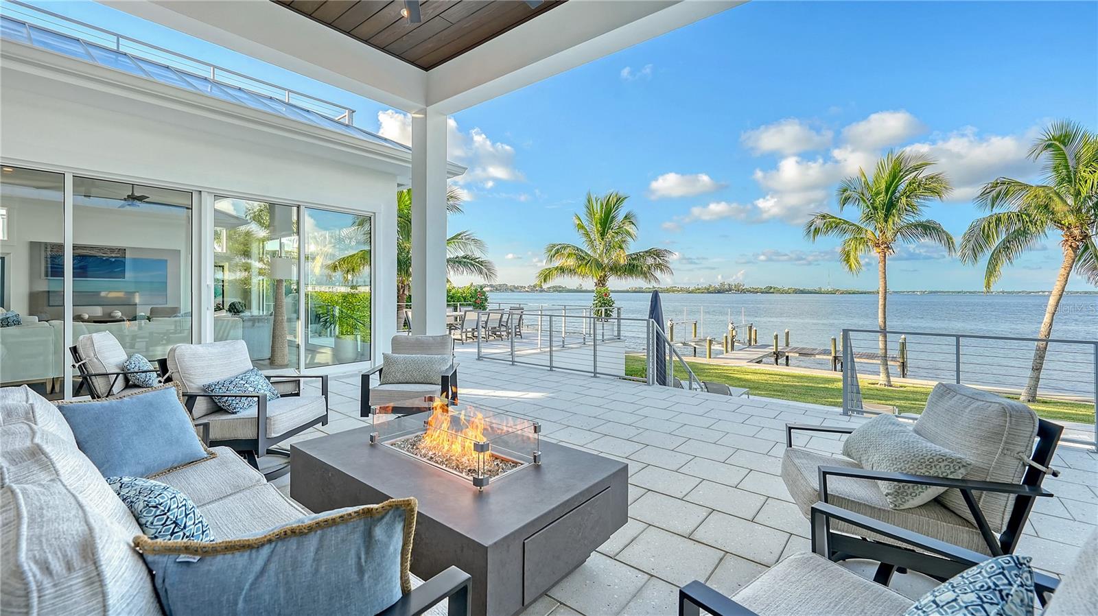 SAINT ARMANDS DIV JOHN RINGLING ESTATES - Residential