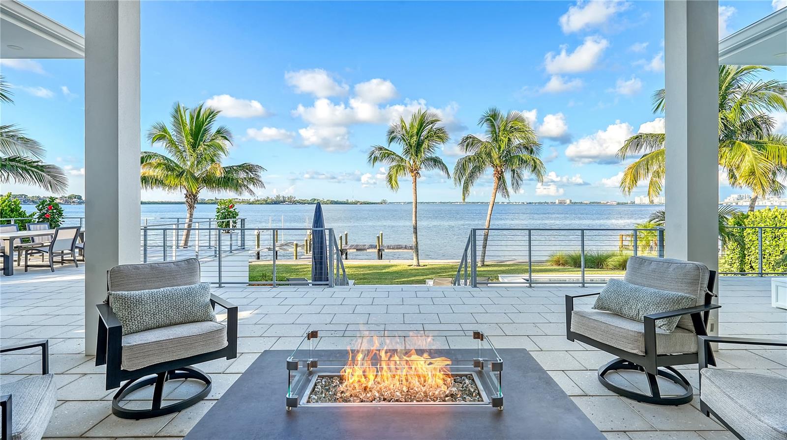 SAINT ARMANDS DIV JOHN RINGLING ESTATES - Residential