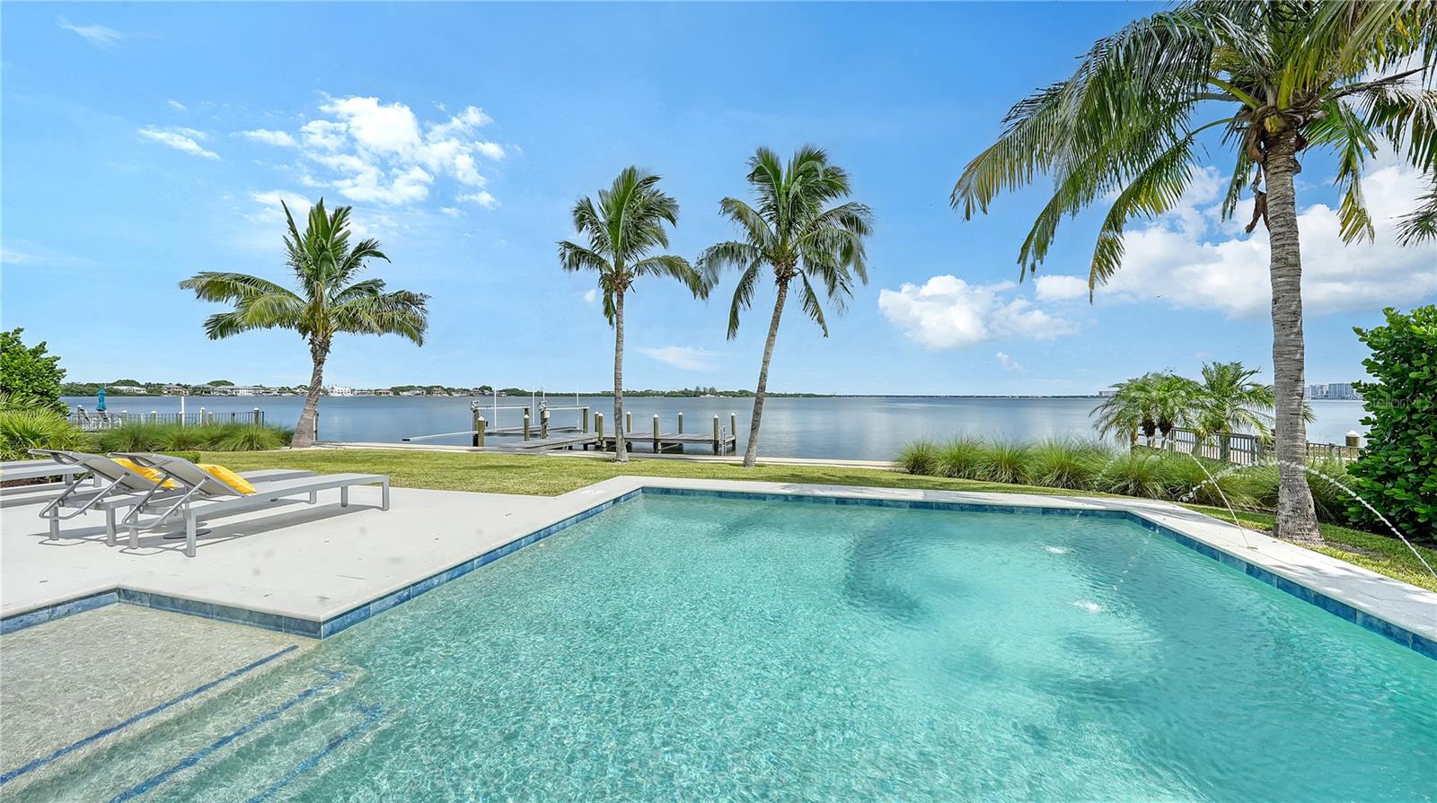 SAINT ARMANDS DIV JOHN RINGLING ESTATES - Residential