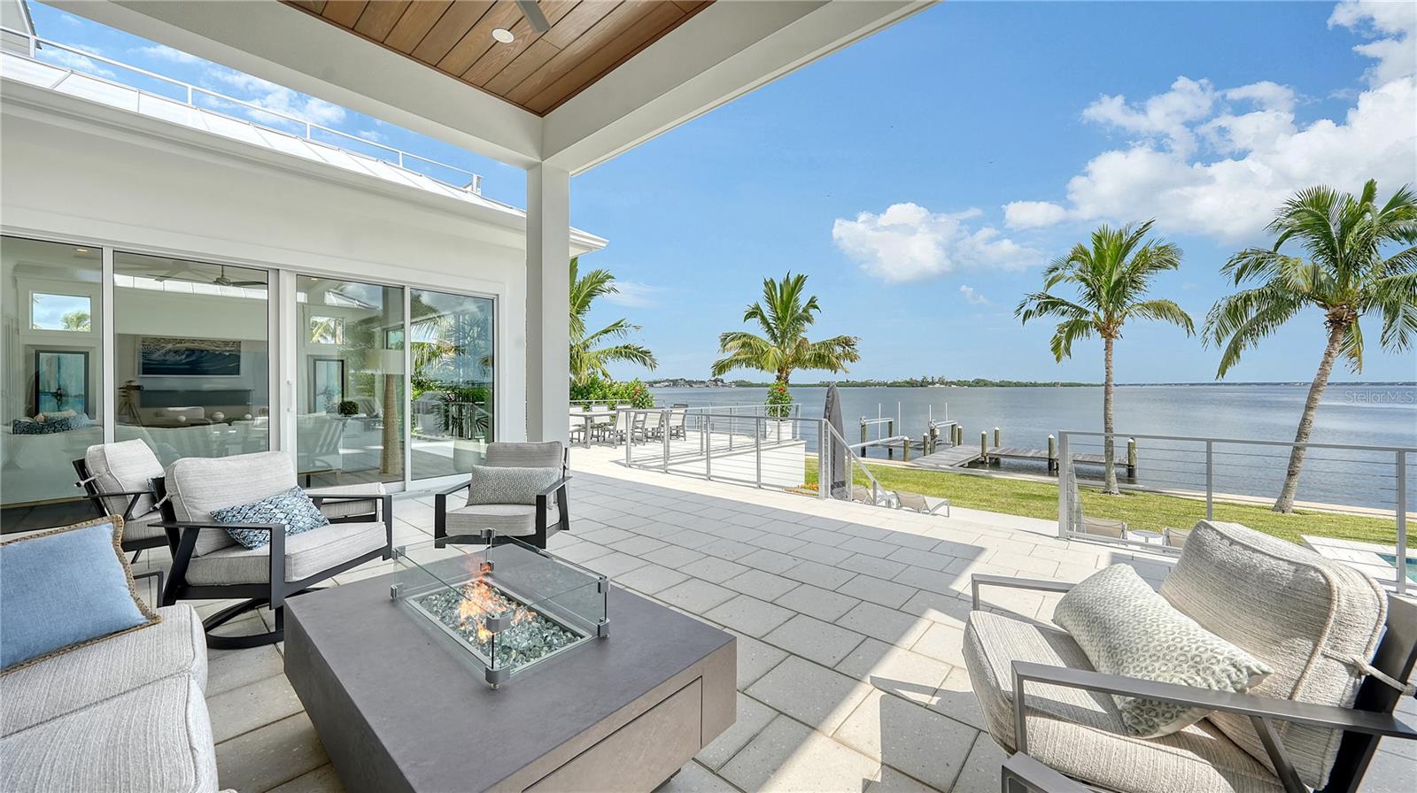 SAINT ARMANDS DIV JOHN RINGLING ESTATES - Residential