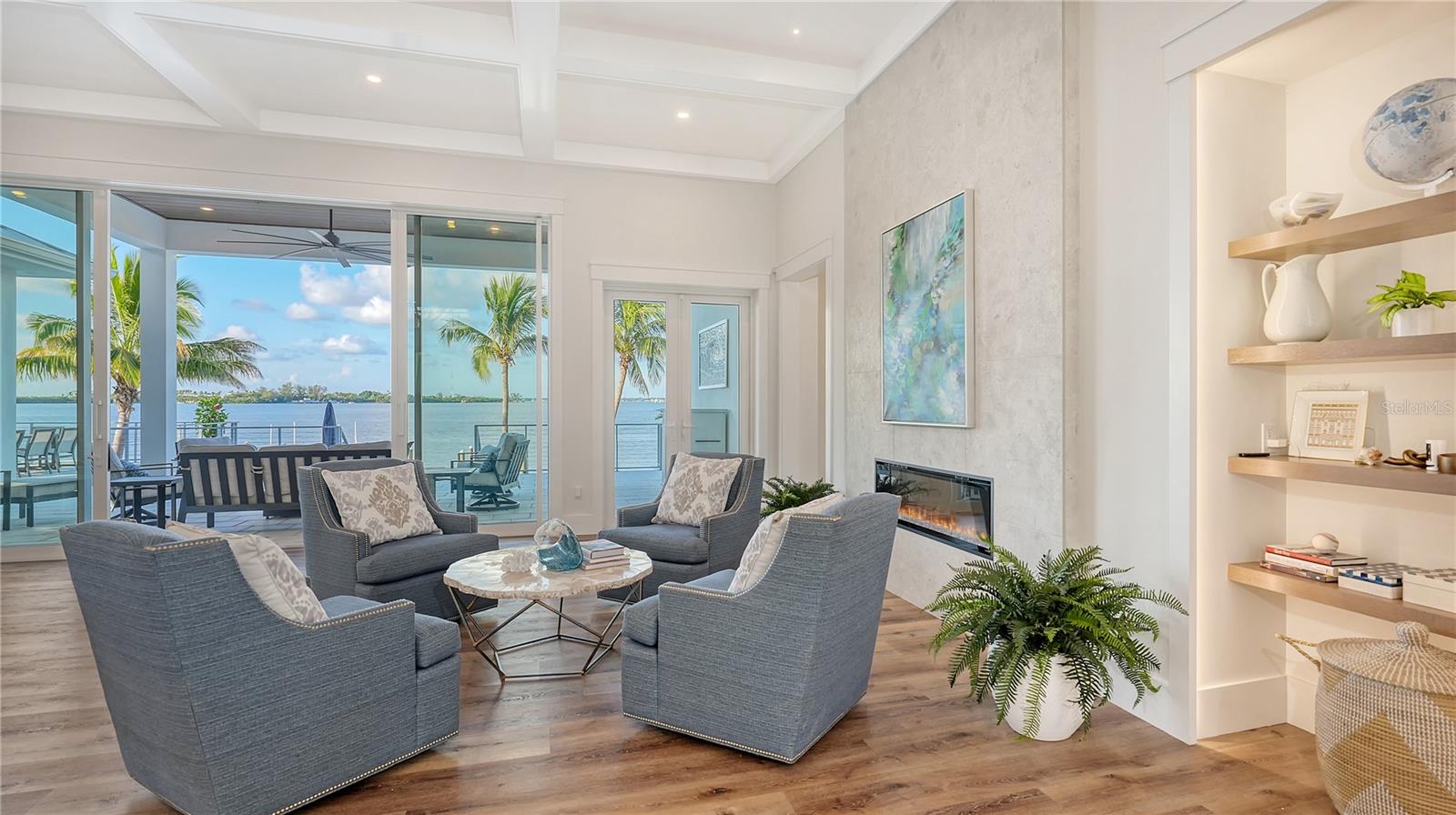 SAINT ARMANDS DIV JOHN RINGLING ESTATES - Residential