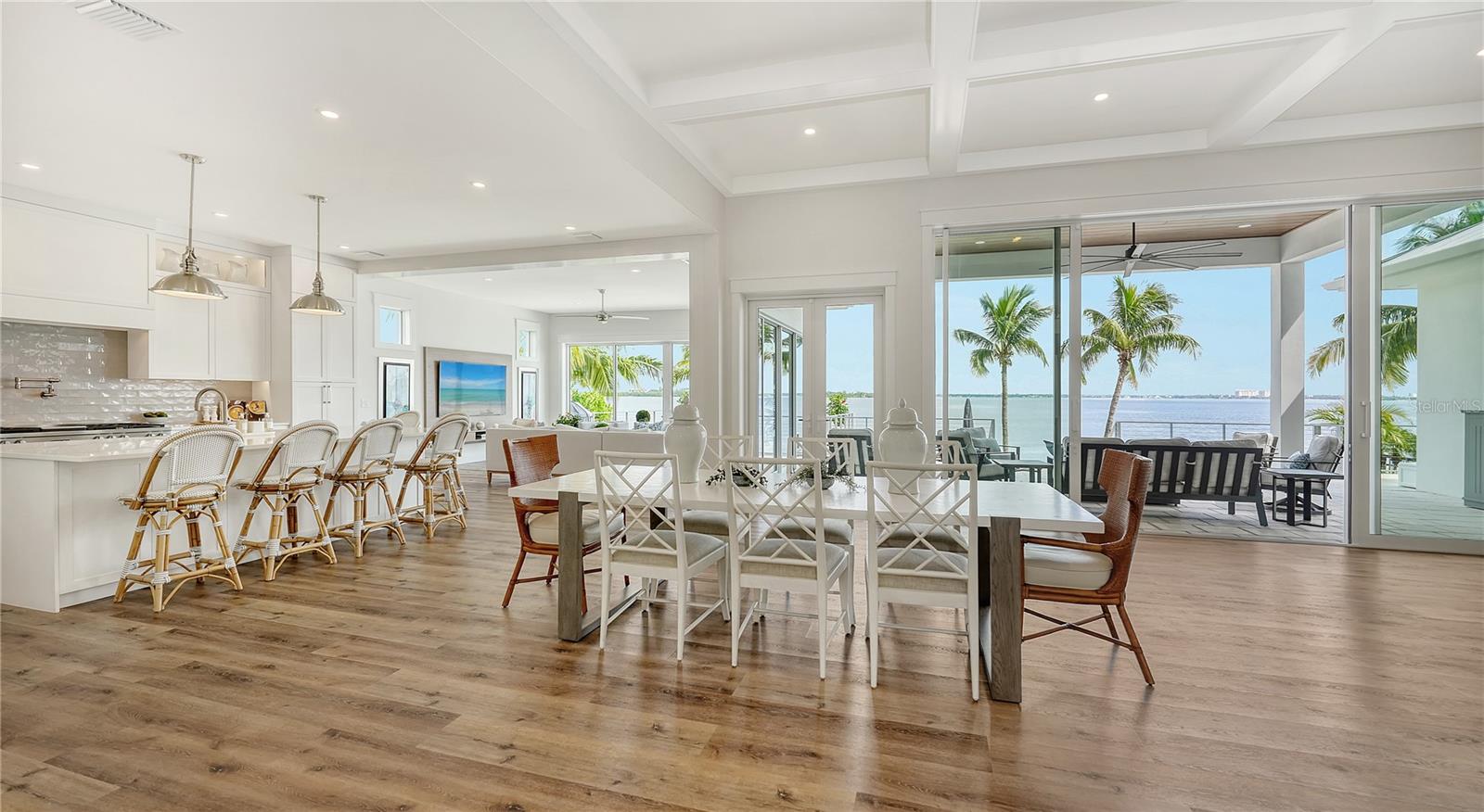 SAINT ARMANDS DIV JOHN RINGLING ESTATES - Residential