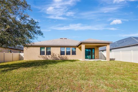 A home in VALRICO