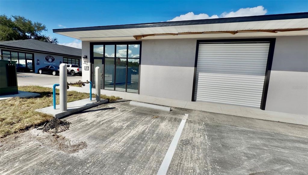 Photo of 727 Tillman Place #101, Plant City, FL 33566 (MLS # O6357991)