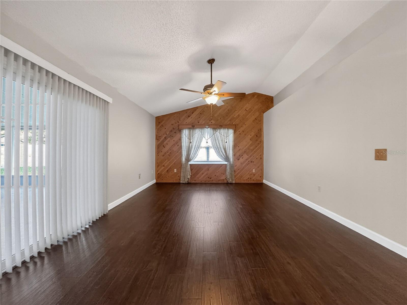 SAWMILL PH 02 - Residential