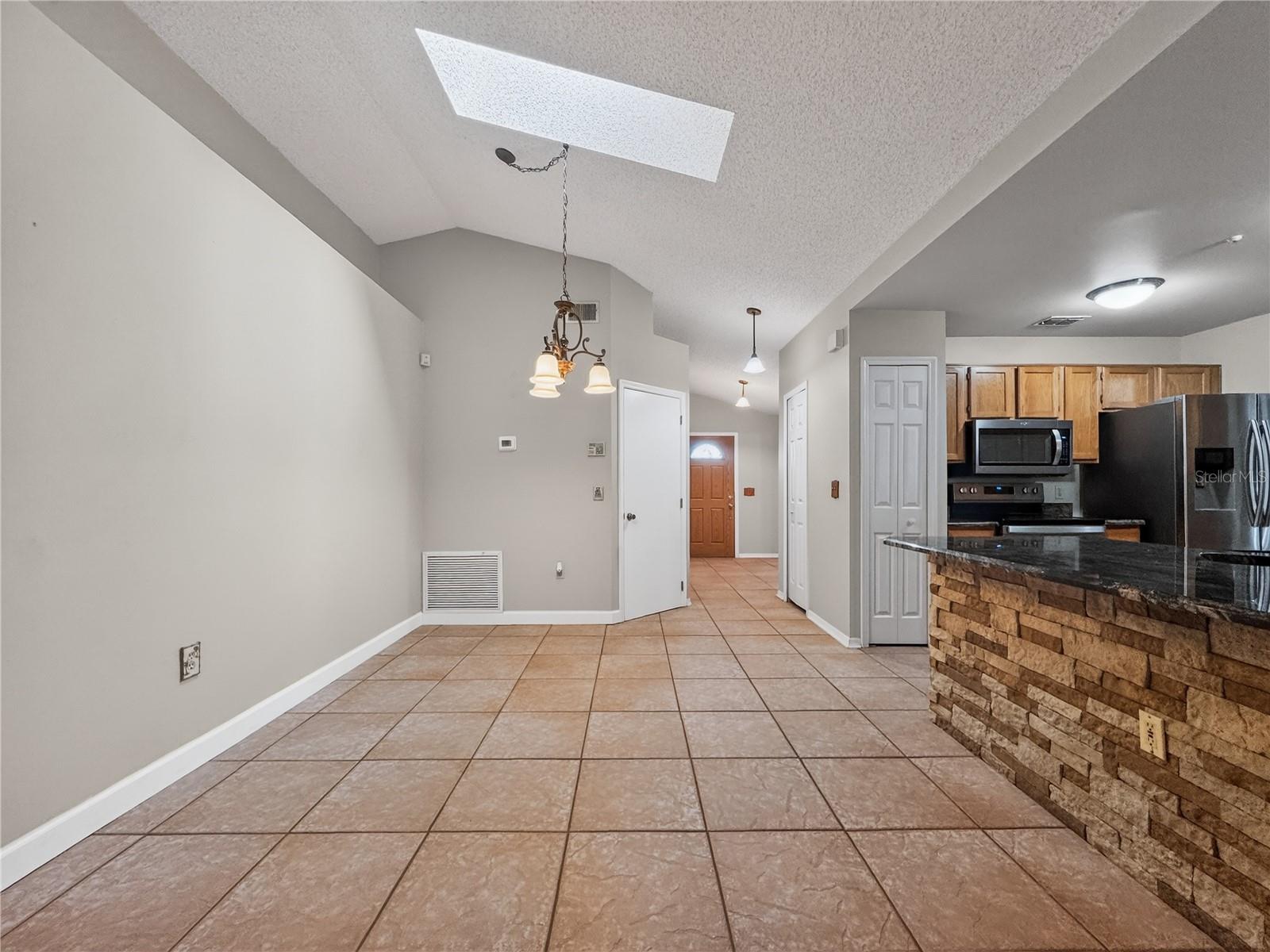 SAWMILL PH 02 - Residential