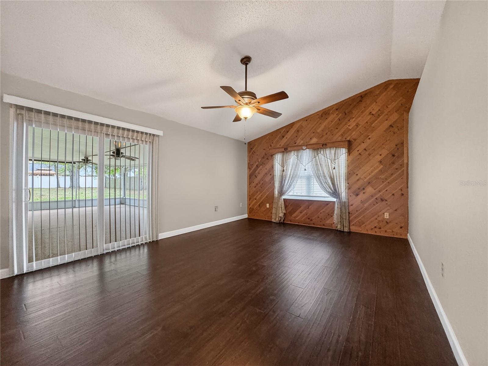 SAWMILL PH 02 - Residential