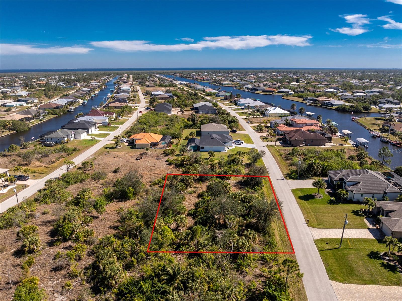 PORT CHARLOTTE SEC 093 - Land