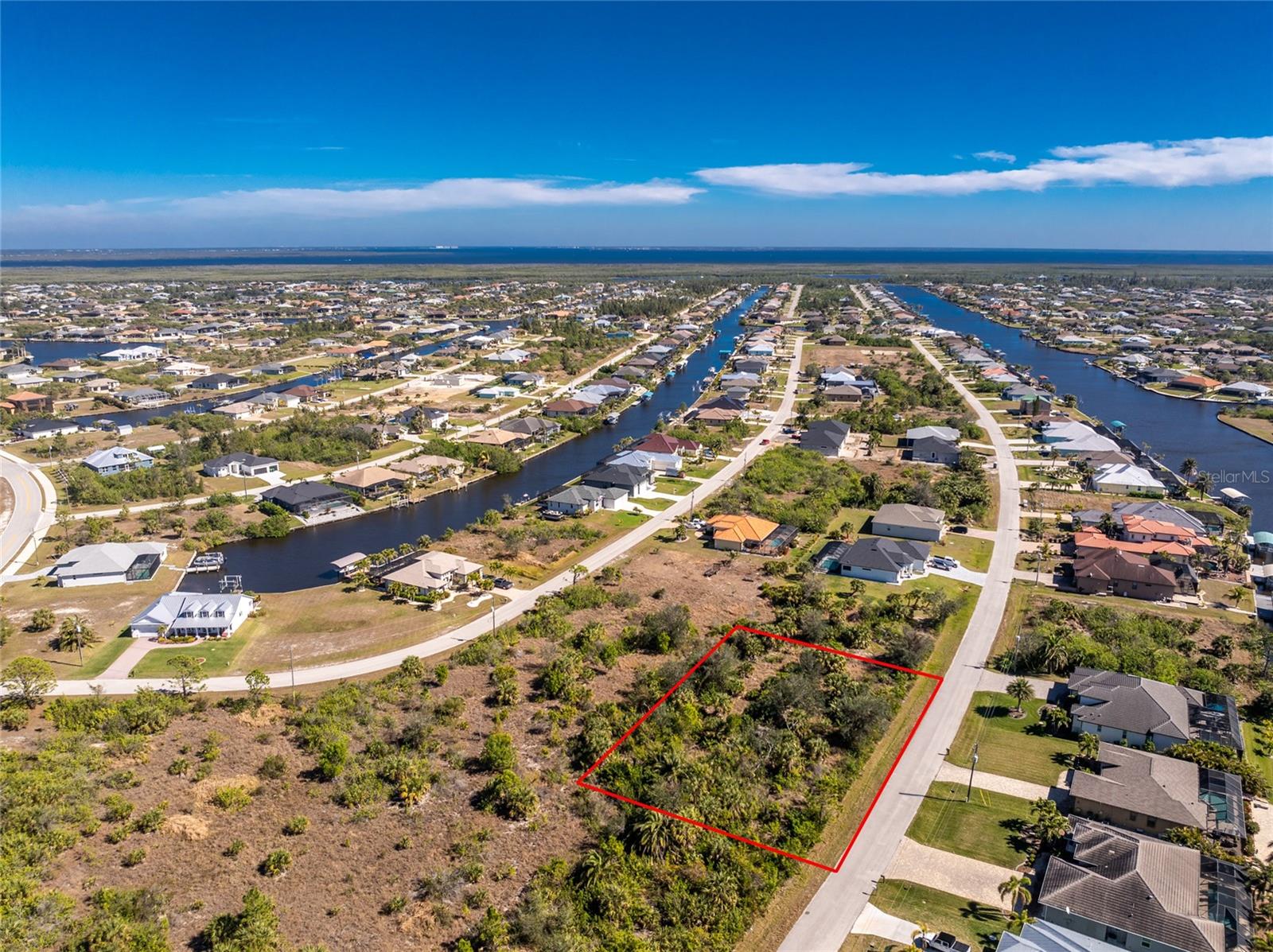 PORT CHARLOTTE SEC 093 - Land