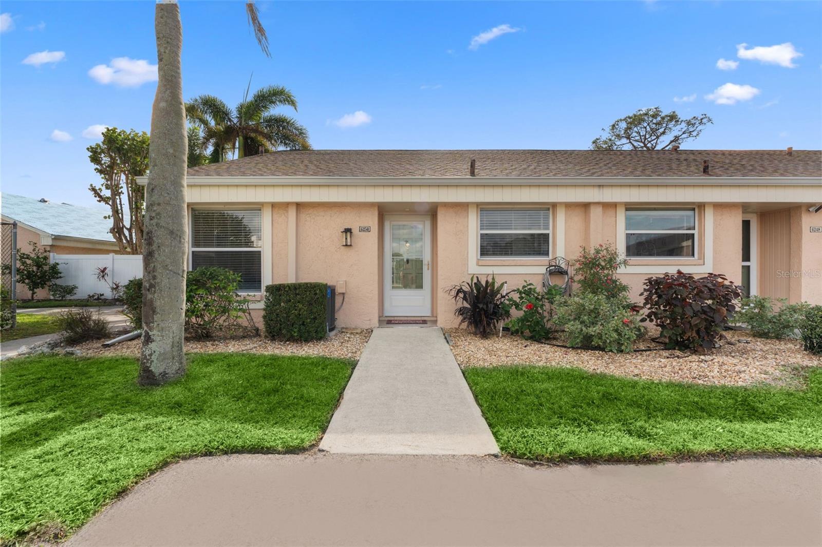 PEBBLE SPGS CLUSTER 1 - Residential