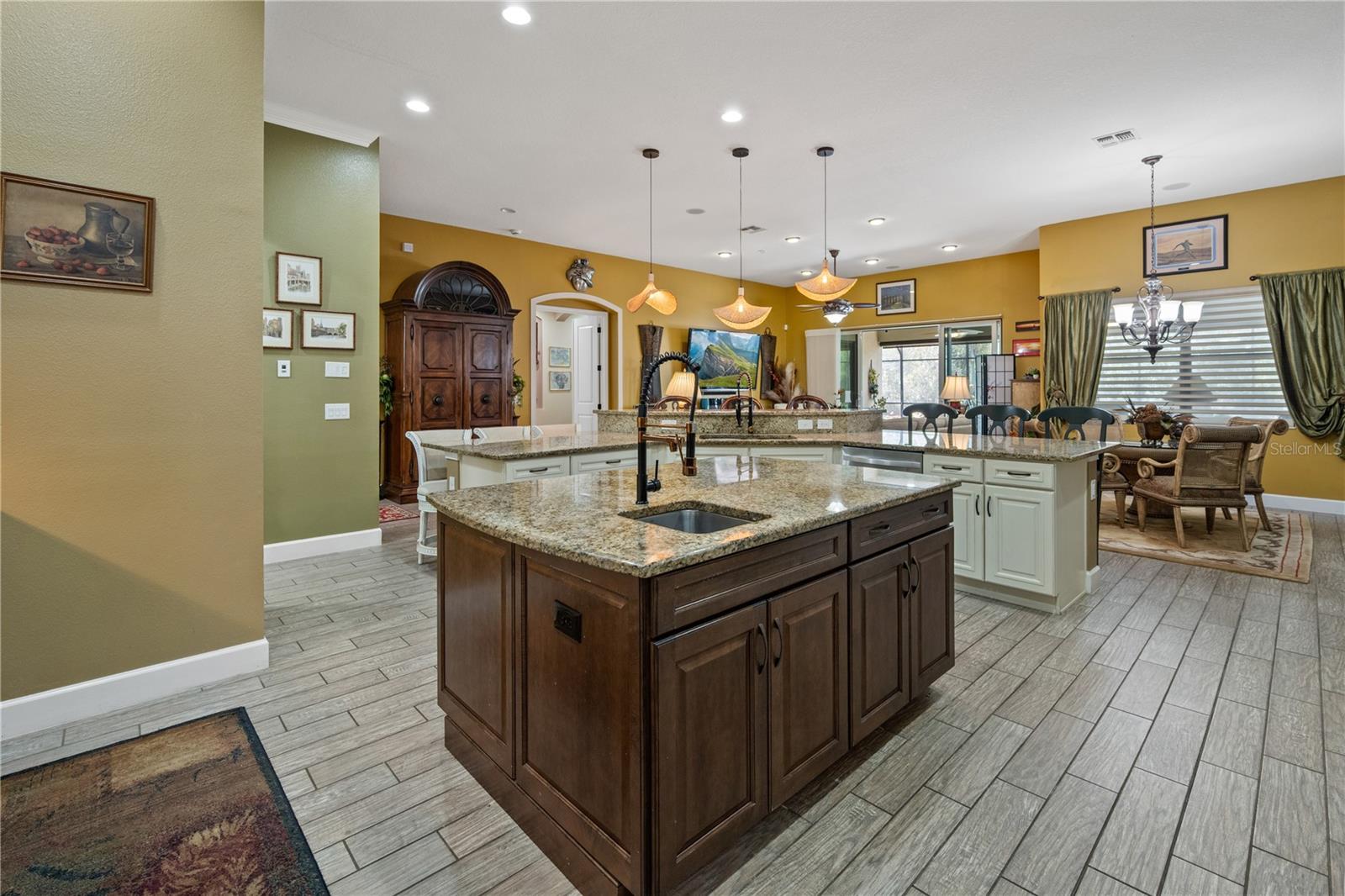 BELLALAGO PH 4K - Residential