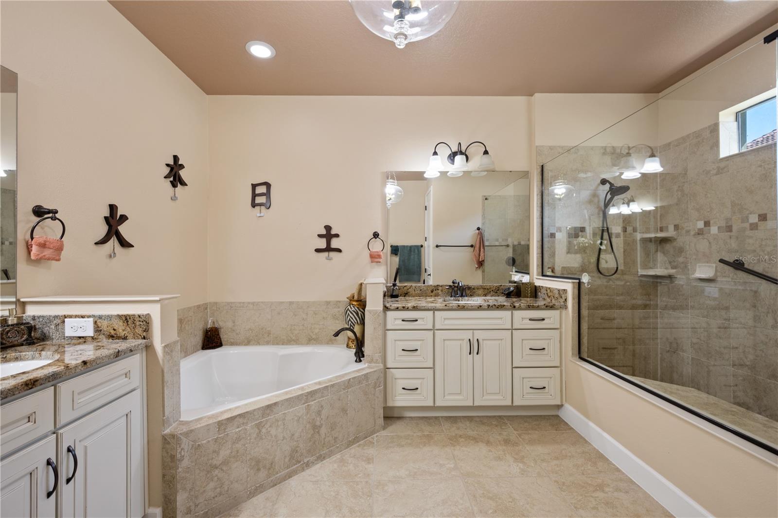 BELLALAGO PH 4K - Residential