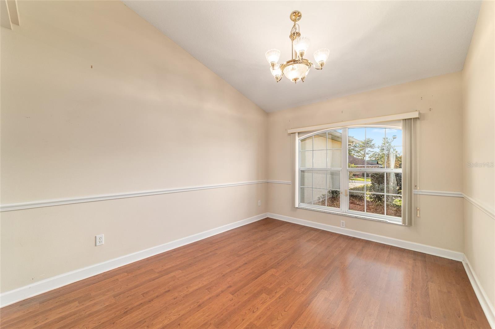 KINGSLAND COUNTRY ESTATE - Residential